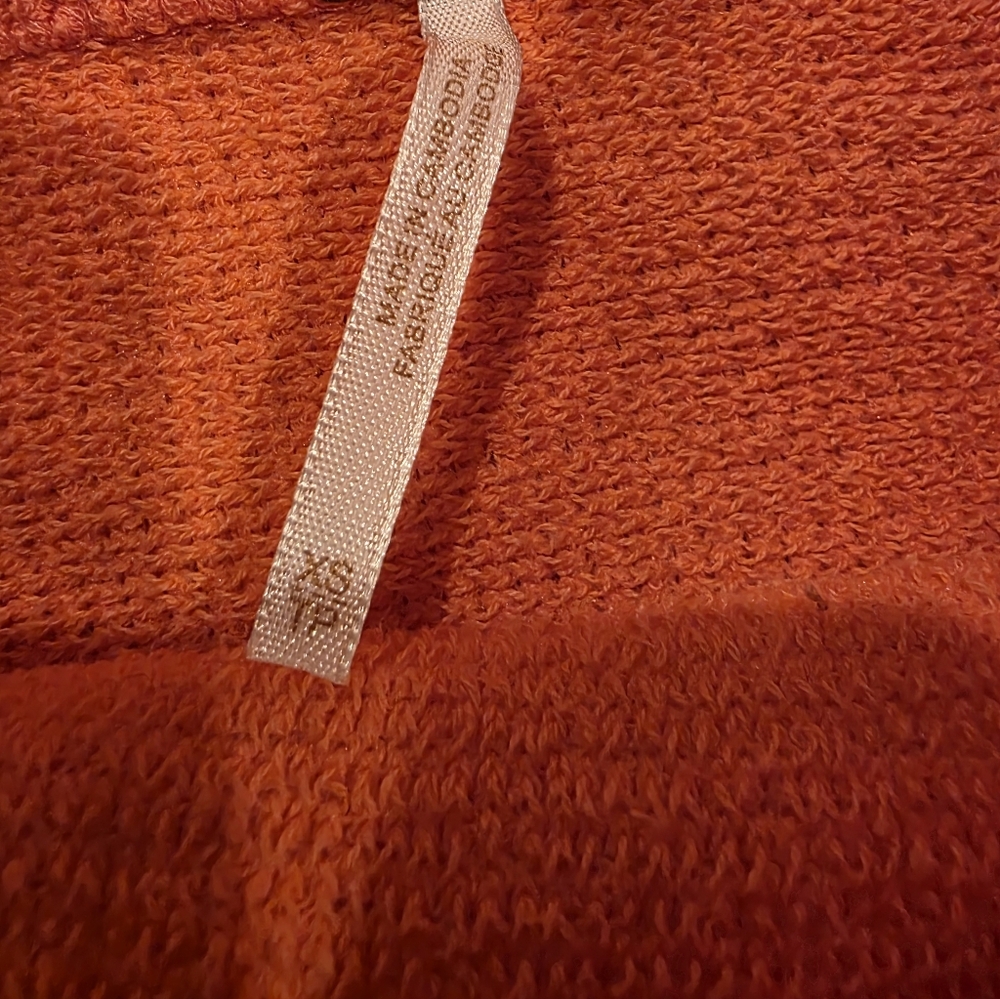Free People Sweater - Picture 3 of 4